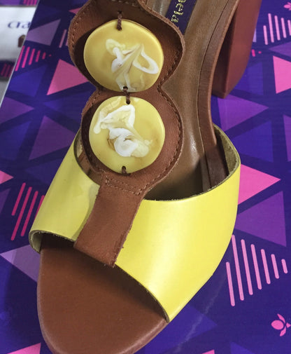 T-Strap Sandal Nociolla and Yellow - Cravo e Canela - ZapTo Shoes